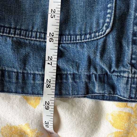 Eddie Bauer Denim Jacket with Embroidered Needlepoint of Springtime Scene - Picture 9 of 9